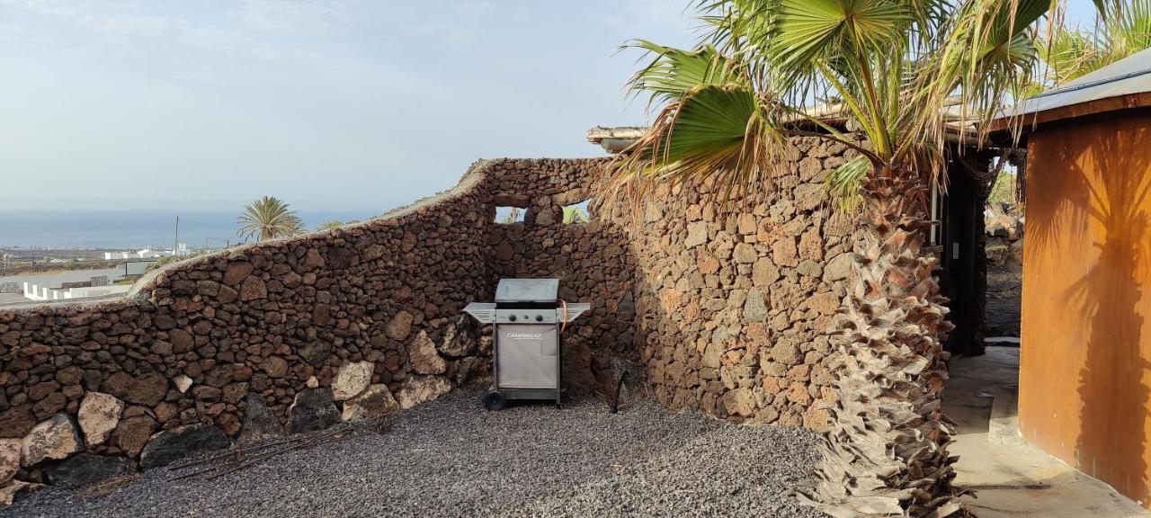 Apartamento Neu! Gemütliche Holzjurte La Asomada Lanzarote Tías Exterior foto