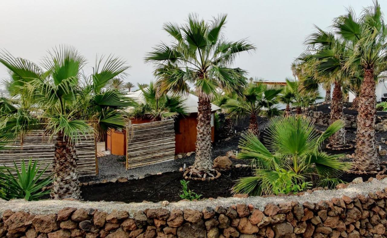 Apartamento Neu! Gemütliche Holzjurte La Asomada Lanzarote Tías Exterior foto